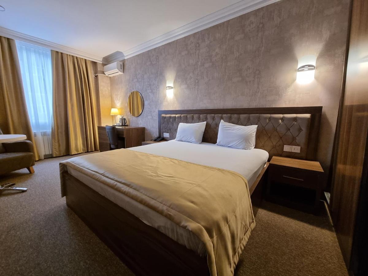 Royal Sapphire Hotel Баку Екстер'єр фото