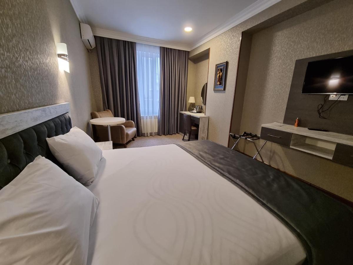 Royal Sapphire Hotel Баку Екстер'єр фото