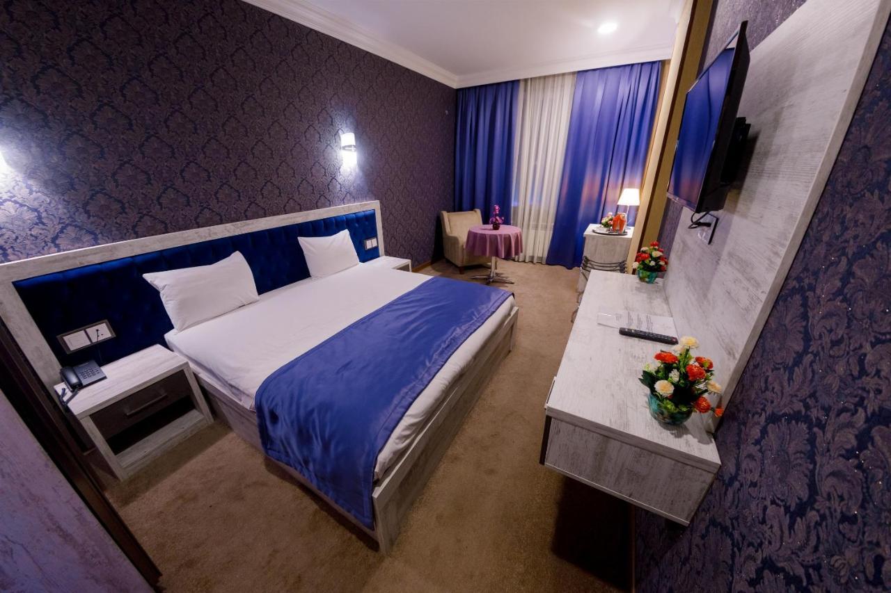 Royal Sapphire Hotel Баку Екстер'єр фото
