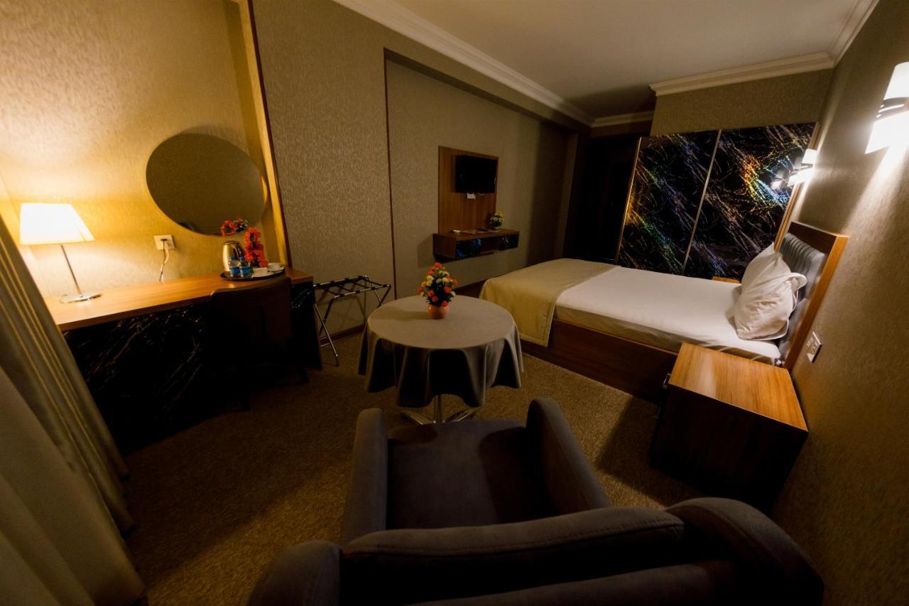 Royal Sapphire Hotel Баку Екстер'єр фото