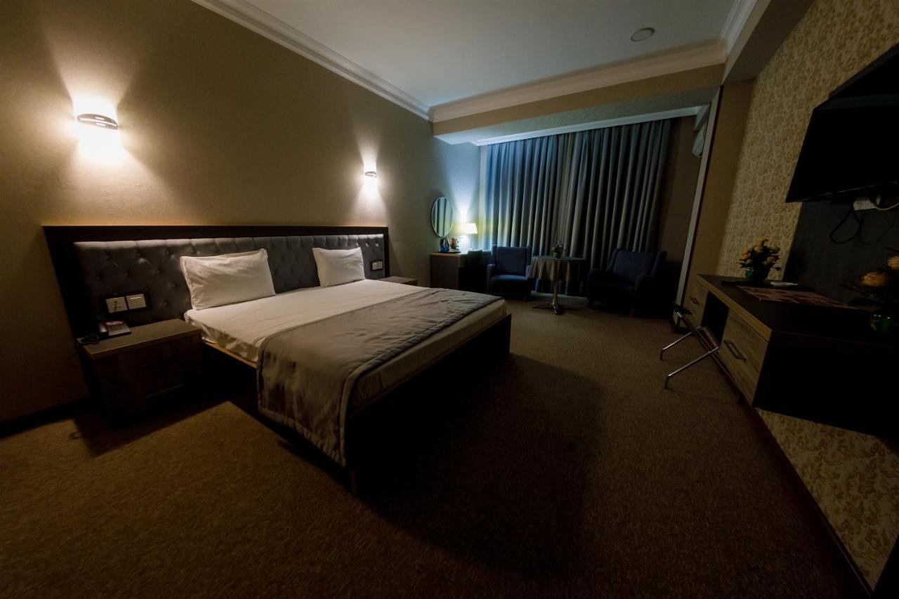 Royal Sapphire Hotel Баку Екстер'єр фото