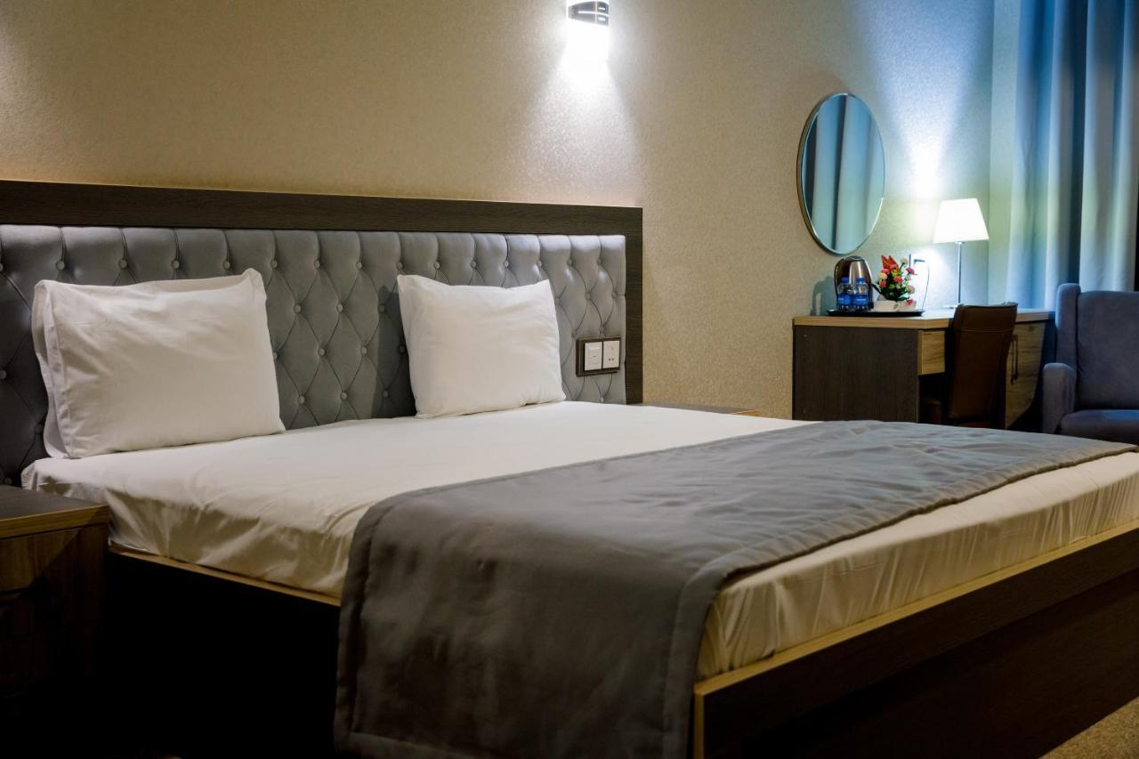Royal Sapphire Hotel Баку Екстер'єр фото
