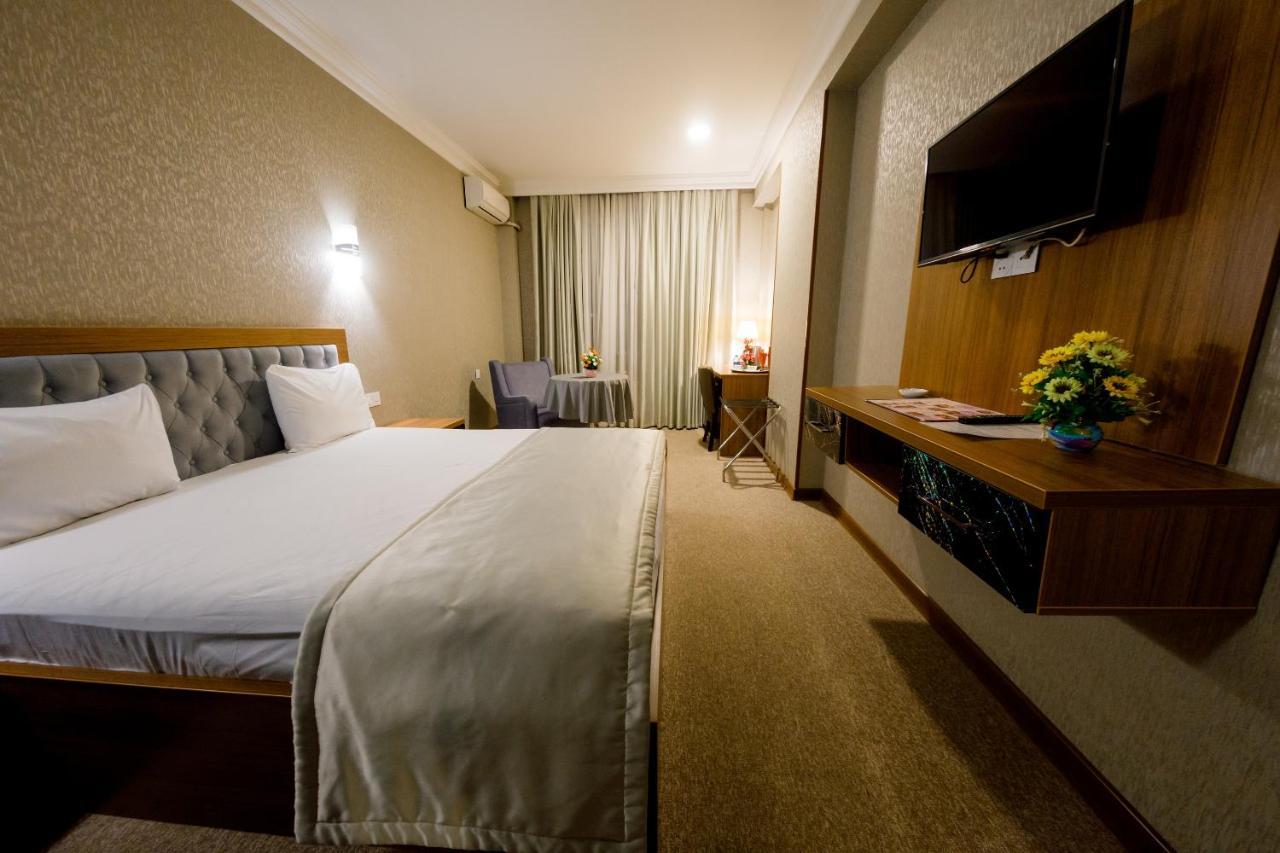 Royal Sapphire Hotel Баку Екстер'єр фото